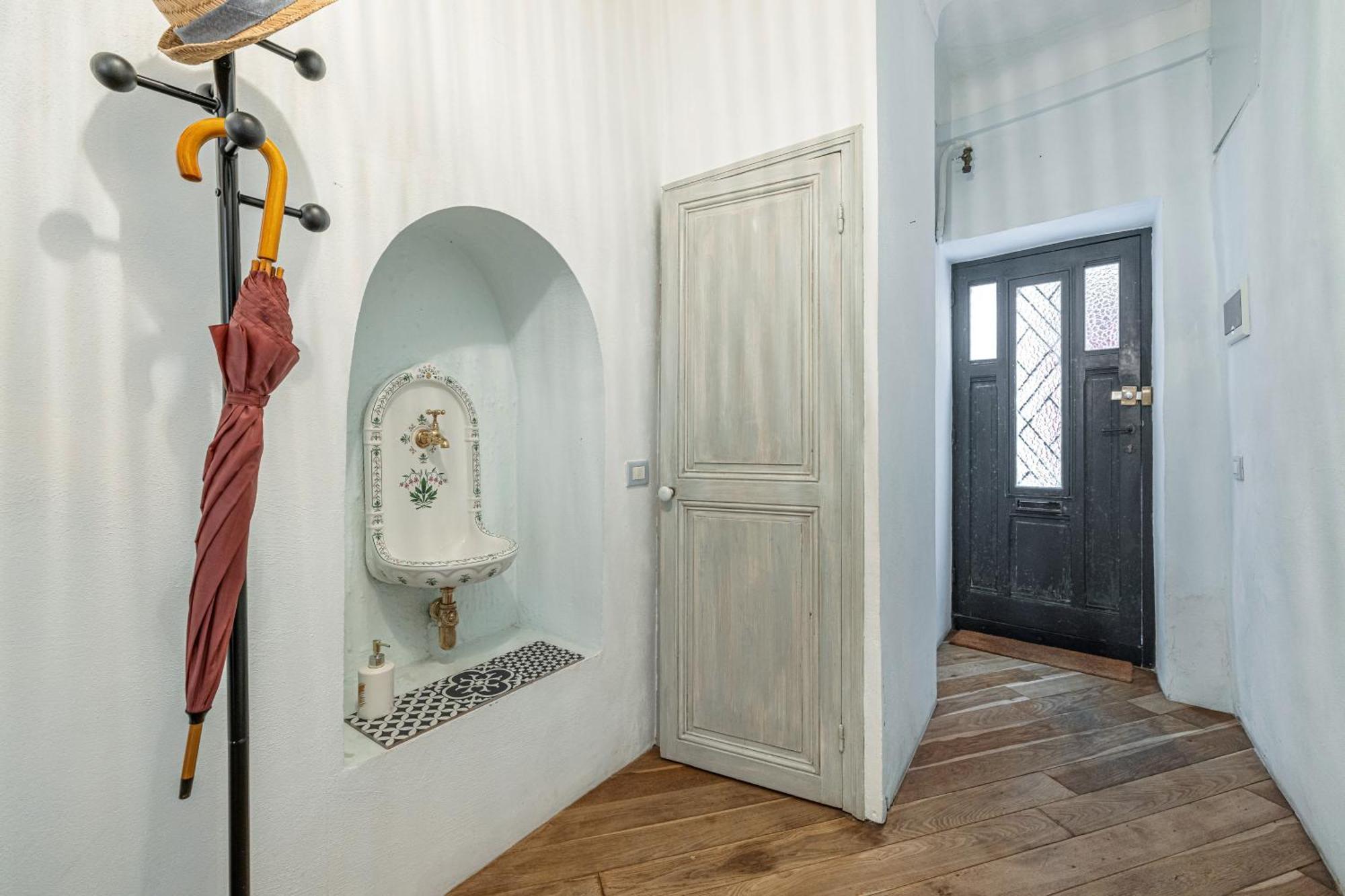 Le Bougainvillier Menton Vieille Ville Zewnętrze zdjęcie